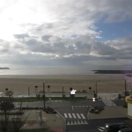 St Georges De Didonne Belle Vue Mer Acces Direct Plage Апартаменты *